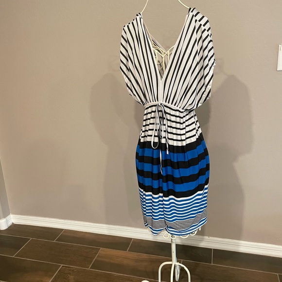 Dress by Cristina love size medium - Picture 1 of 3